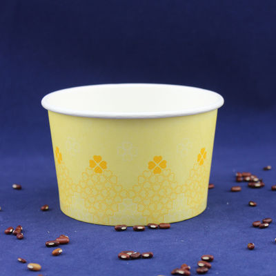 Una sola porción para llevar, helados, yogur, vasos de papel con tapa de plástico.