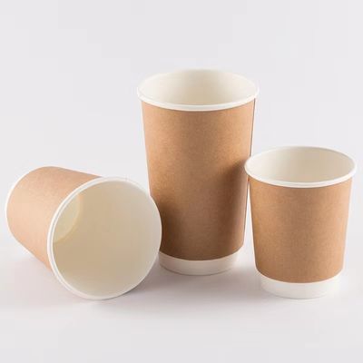Envases de papel Kraft con tapas, envases de café, vasos calientes de doble pared.